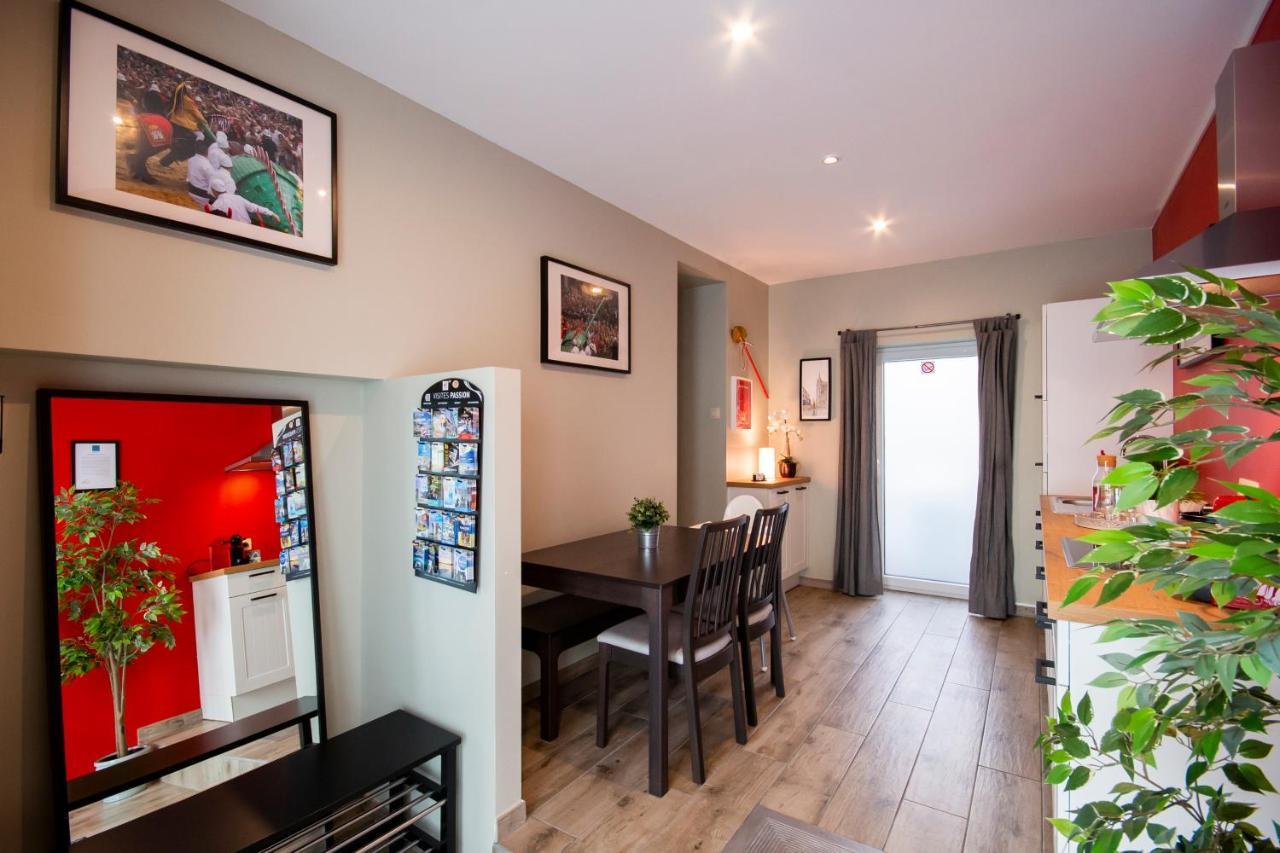 Au Petit Dragon Bed & Breakfast Mons Exterior photo