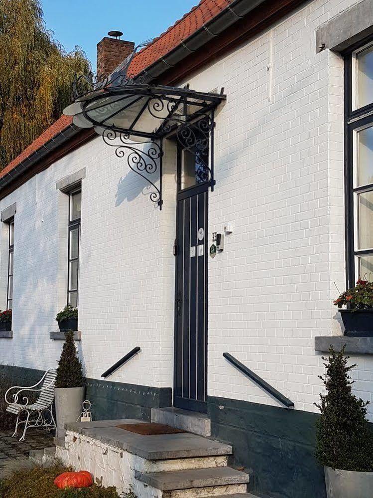 Au Petit Dragon Bed & Breakfast Mons Exterior photo