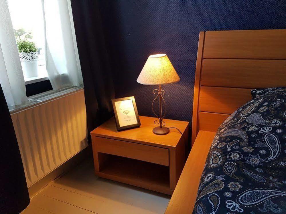Au Petit Dragon Bed & Breakfast Mons Exterior photo