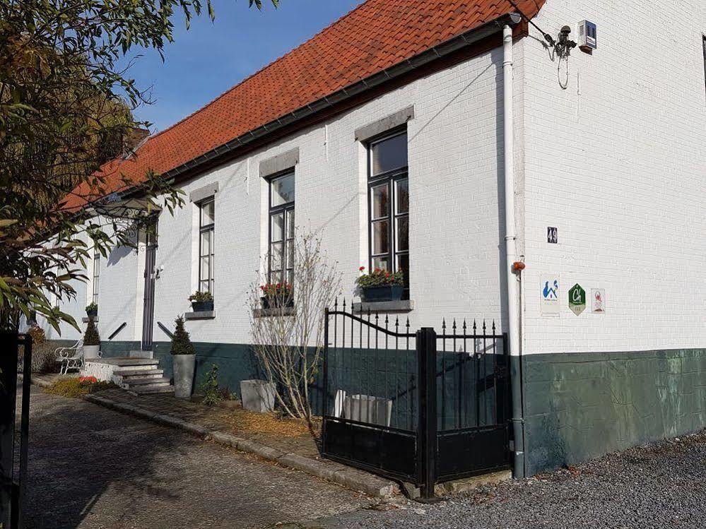 Au Petit Dragon Bed & Breakfast Mons Exterior photo